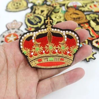 25шт Zlatna nit Crown tkanina zakrpe vojne ikone glačalo na aplicirano za jakne torbe za šivanje naljepnice DIY patchwork