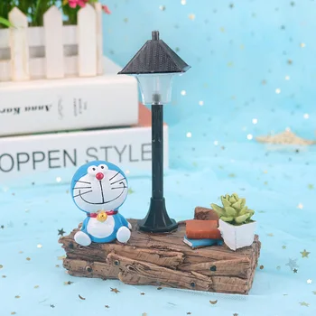 Lik baby doll igračke Doraemon slika noćno svjetlo mini igračke LED smole lampe za anime naplativa model djeca student poklon